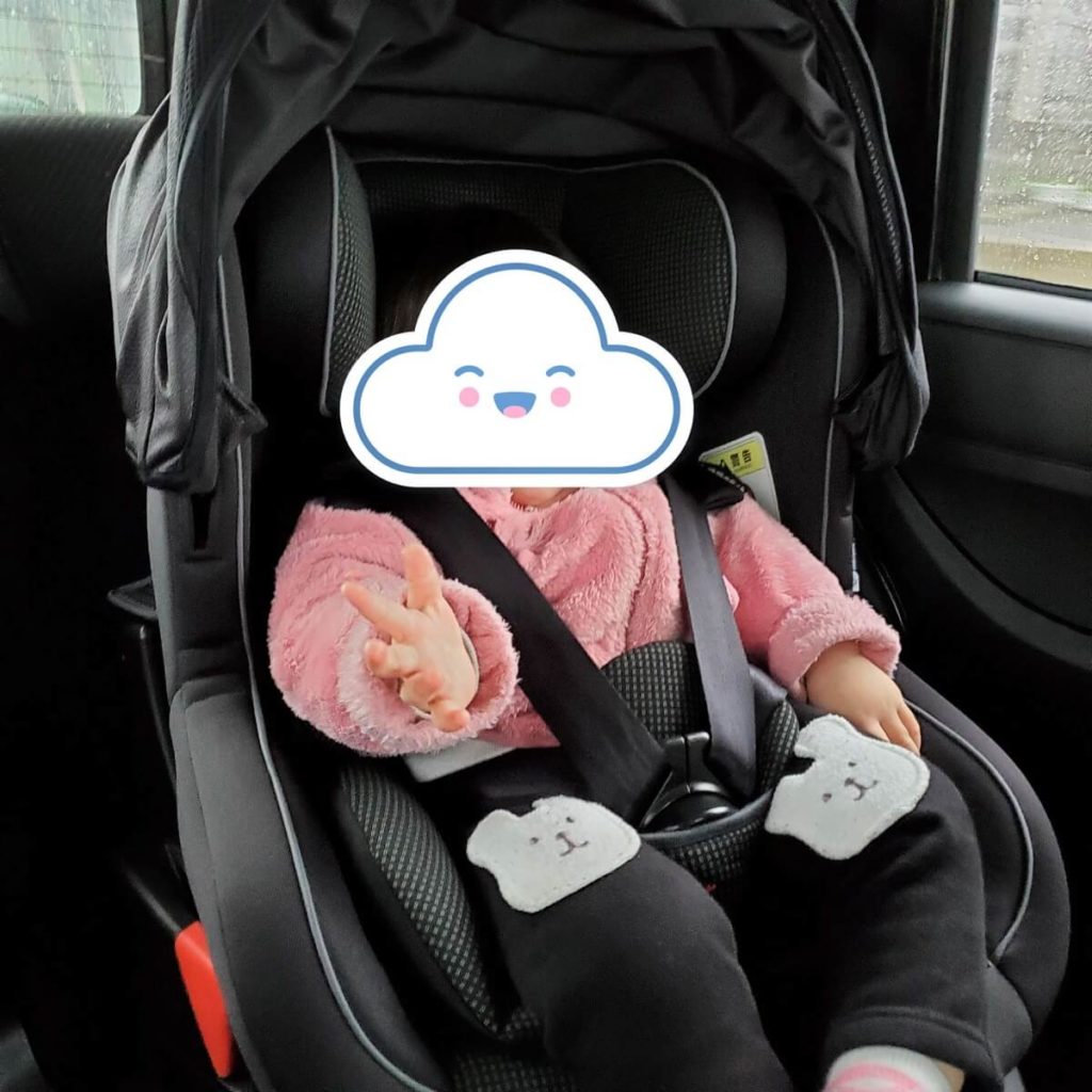 マムズキャリー ISOFIX ターンレジェ チャイルドシート - チャイルドシート